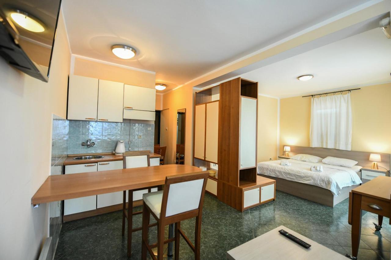 Jolly Apartments 부드바 외부 사진